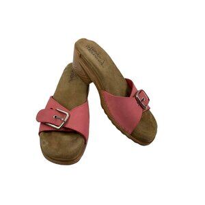 White Mountain Women's Pink & Tan Clogs